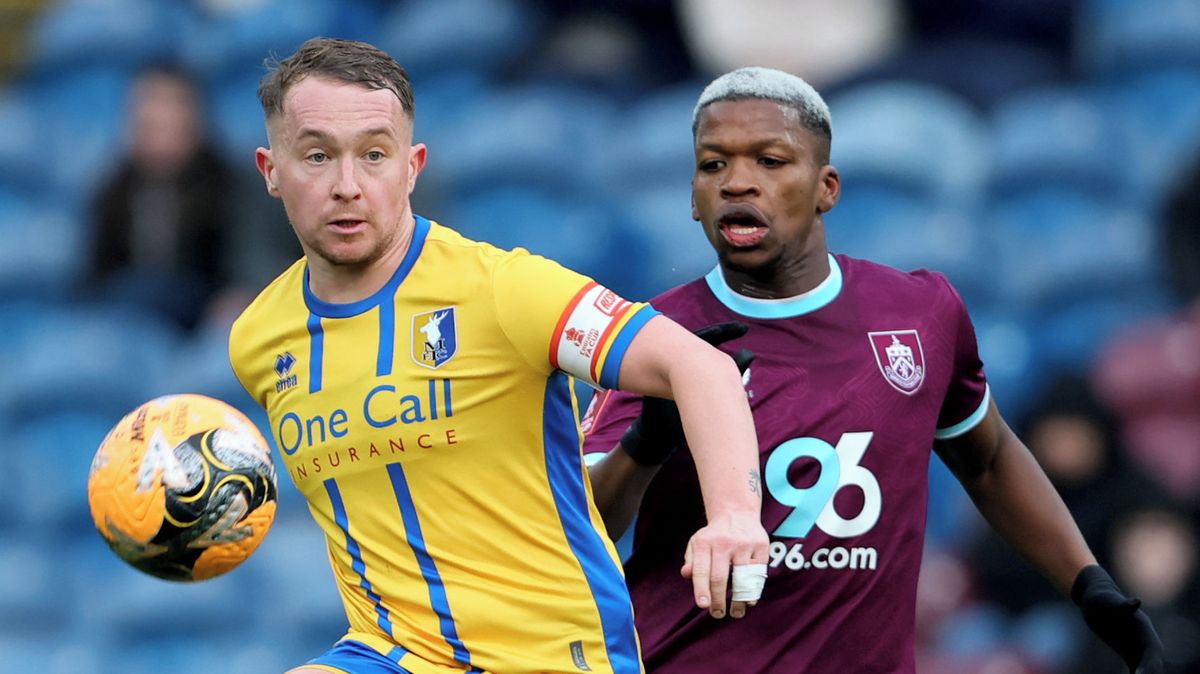 Fotbalisté Burnley v Anglickém poháru podlehli třetiligovému Mansfieldu